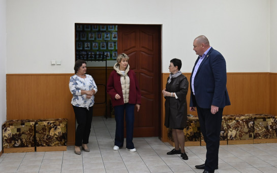Начальник управления ЗАГС Новосибирской области посетила Карасук с рабочим визитом